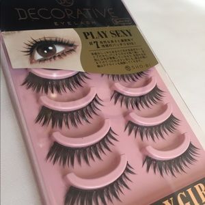 Lashes from Japan